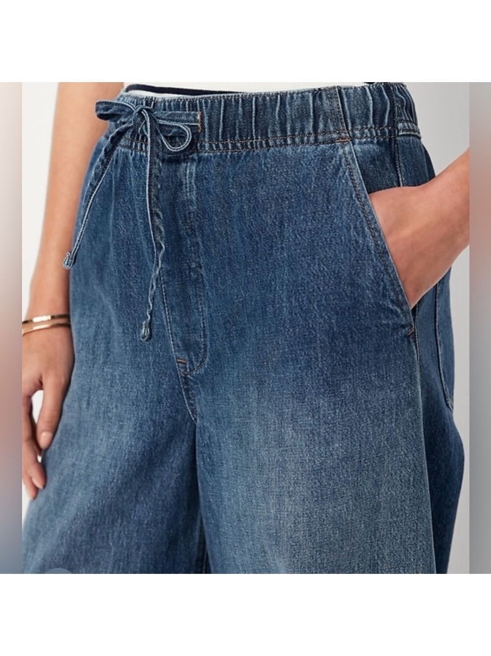 Old Navy High-Waisted Pull-On Barrel Jeans Medium Wash NWT SP Baggy Streetwear - Picture 4 of 10